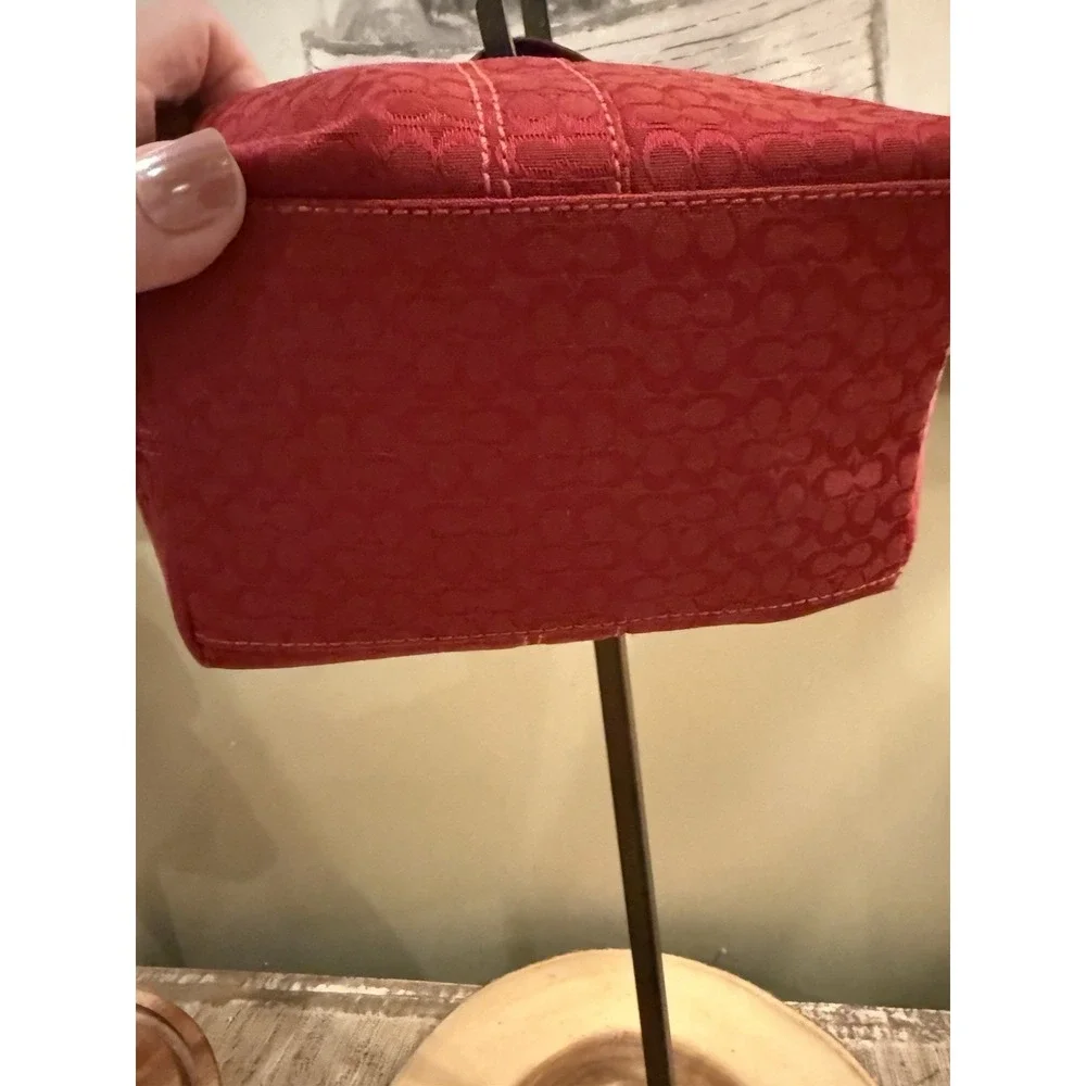 Coach Y2K Vintage Cherry Red SoHo Signature‎ Mini Pouch Jacquard Hand Bag Rare